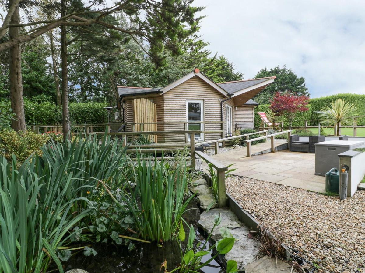 Brambleside Lodge Труро Экстерьер фото